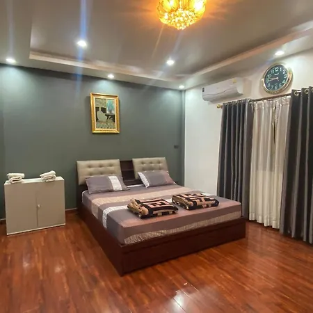 Beautiful 2 Story Newly Renovated Bungalow House