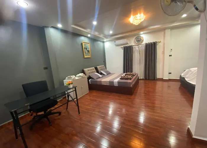 Beautiful 2 Story Newly Renovated House Maison d'hôtes *