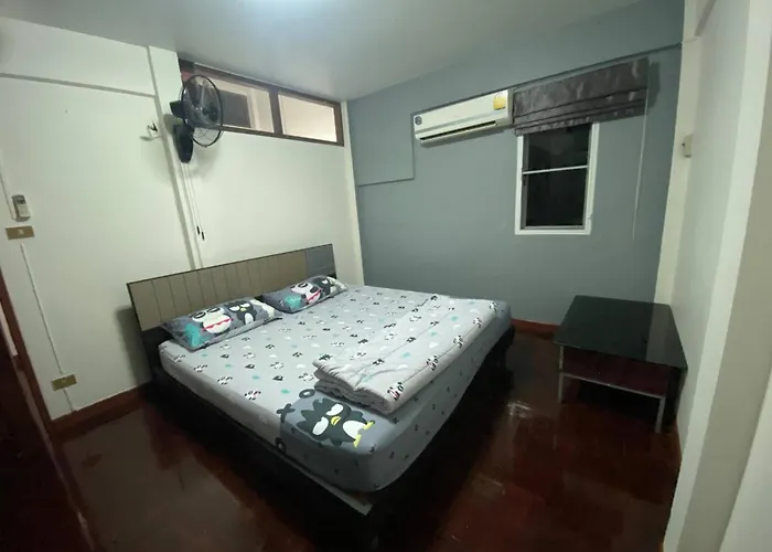 Beautiful 2 Story Newly Renovated House * Bangkok