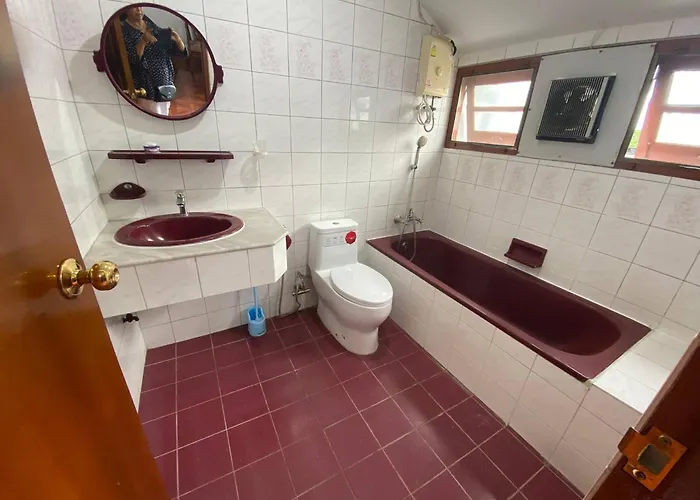Beautiful 2 Story Newly Renovated House * Bangkok